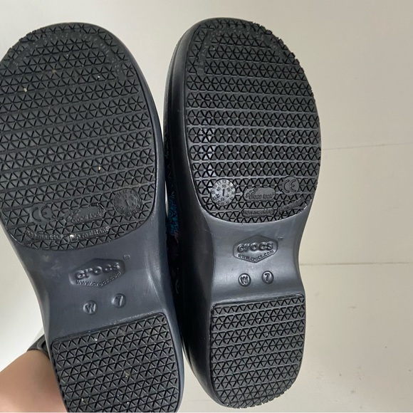 Crocs Neria Pro II Floral Paisley Dual Comfort Mules Clogs Multicolor Women US7 - Picture 7 of 13